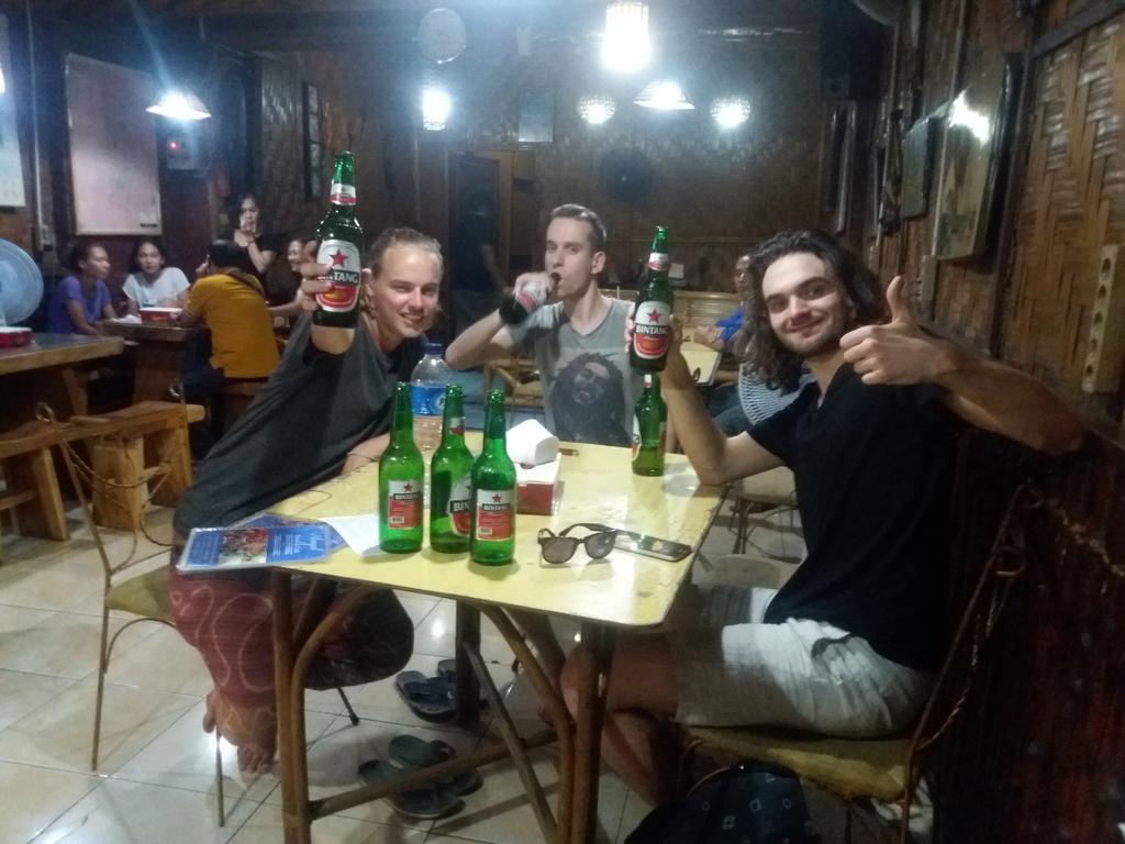 Pondok Wisata Angel Guest House メダン エクステリア 写真