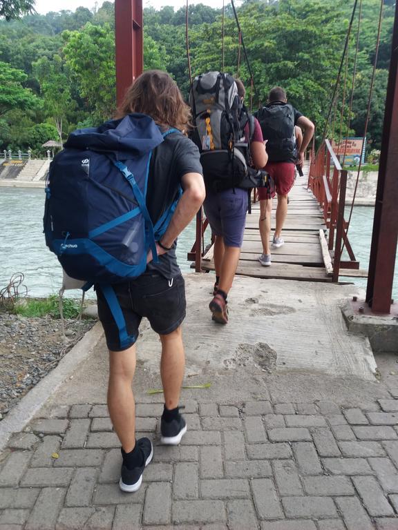 Pondok Wisata Angel Guest House メダン エクステリア 写真