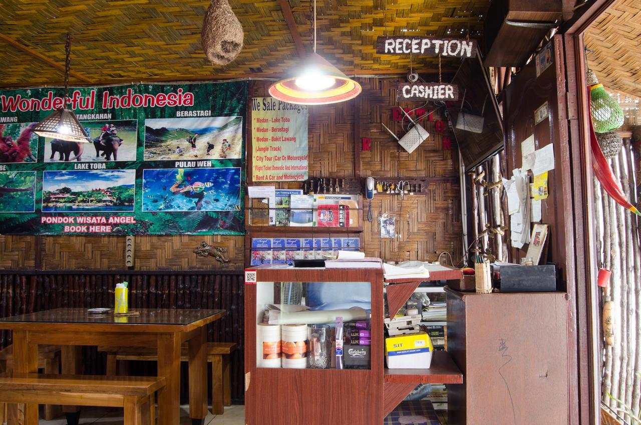 Pondok Wisata Angel Guest House メダン エクステリア 写真