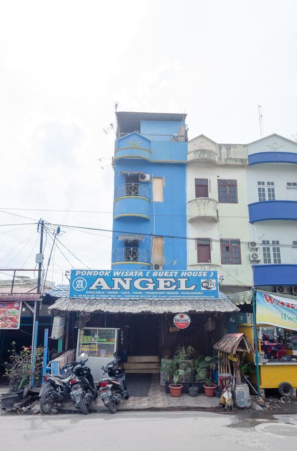 Pondok Wisata Angel Guest House メダン エクステリア 写真